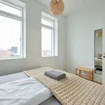 Penthouse With Seaview & Free Parking