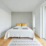 شقة Penthouse With Seaview & Free Parking